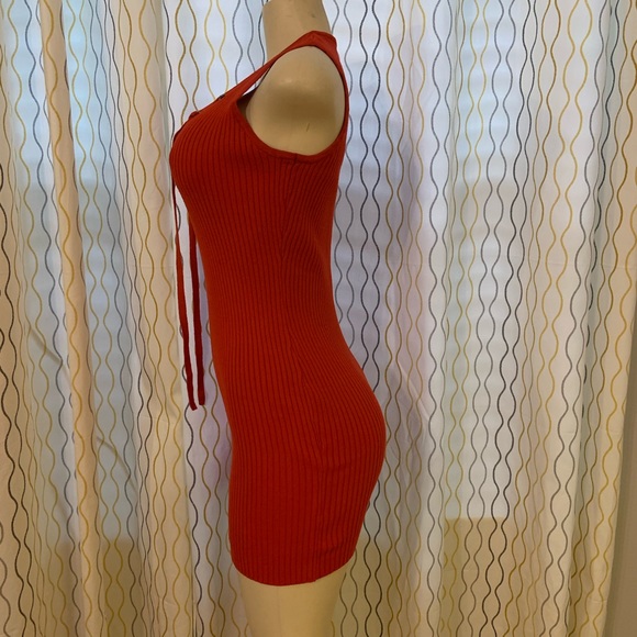 red  drees - Picture 4 of 4